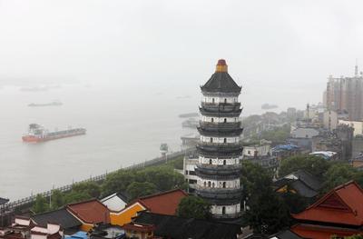 繼“萬(wàn)里長(zhǎng)江第一塔”塔尖被大風(fēng)吹落后，聊聊：古建筑修繕加固需如何進(jìn)行？